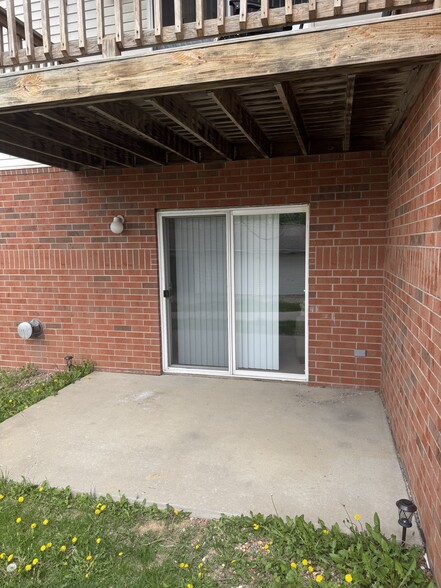 Building Photo - 137 S Scott Blvd