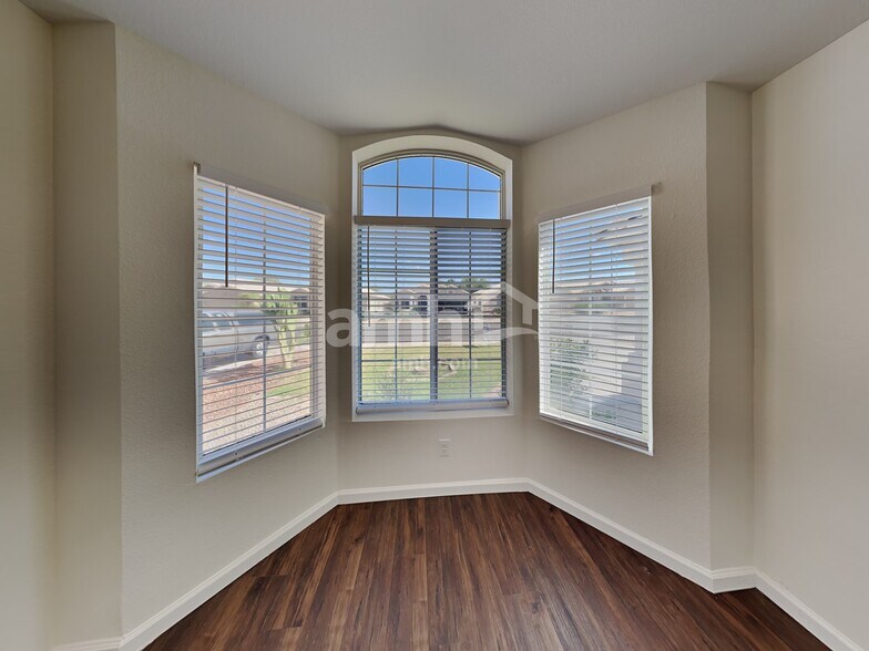 Building Photo - 2256 E Monona Dr
