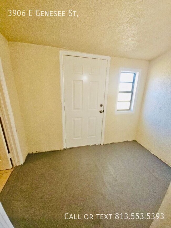 Building Photo - 3906 E Genesee St