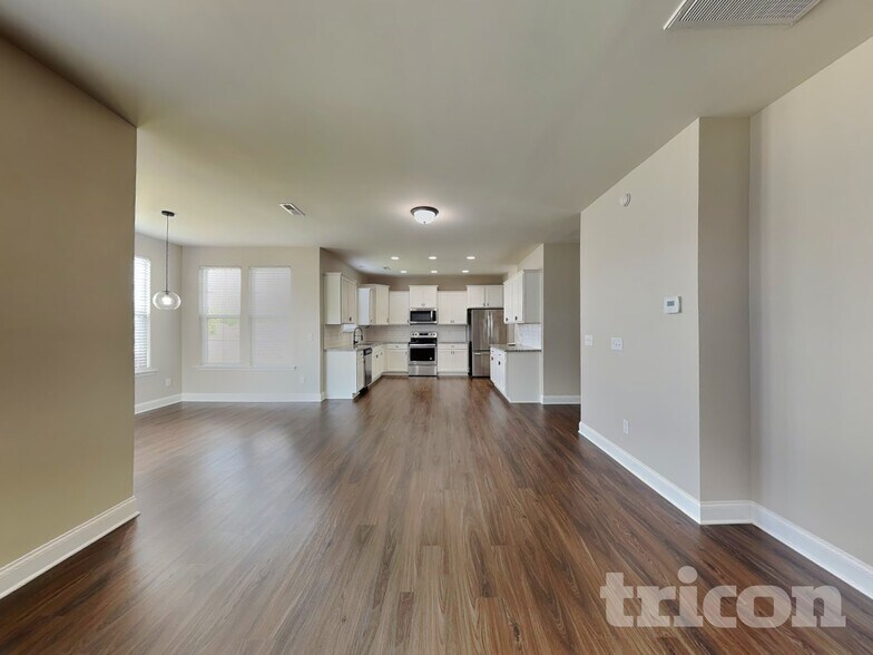 Building Photo - 140 Ashberry Ln