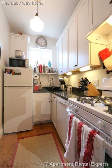 Building Photo - 21 Ellery St