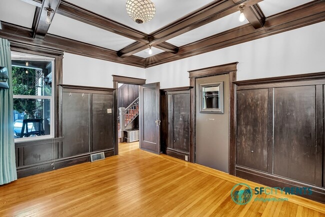Building Photo - Russian Hill: Sunny Single Family Home w/ ...