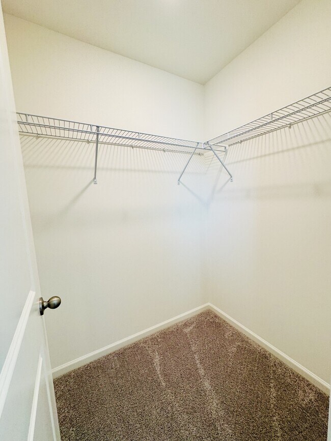 Building Photo - 623 Muster Fld Ct