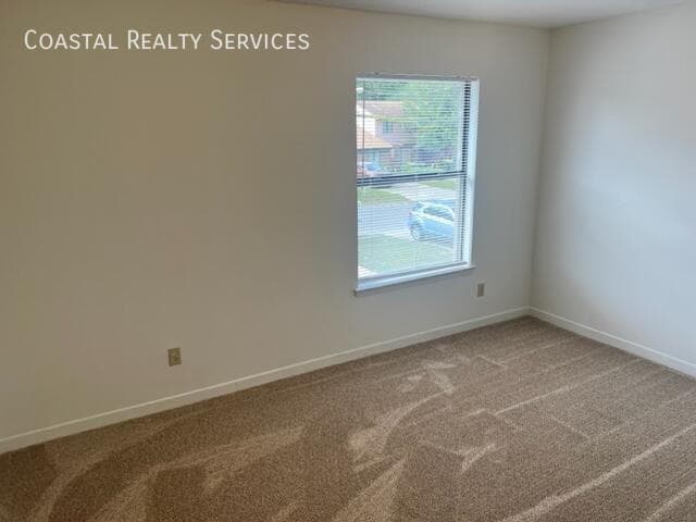 Building Photo - 25 Cape Dr NW