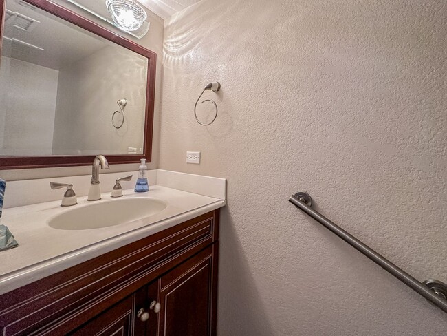 Building Photo - Tierrasanta Furnished Short-Term Rental