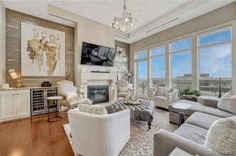 Building Photo - 5455 Landmark Pl