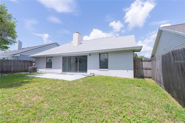 Building Photo - 660 Holbrook Cir