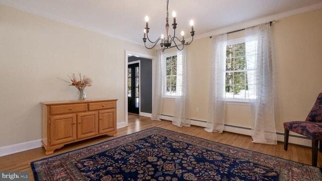 Building Photo - 154 Ash Way