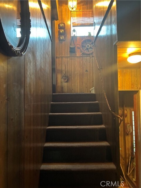 Building Photo - 58 Surfside Ave.