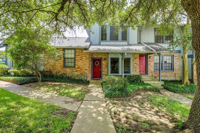 Building Photo - 1411 Gracy Farms Ln