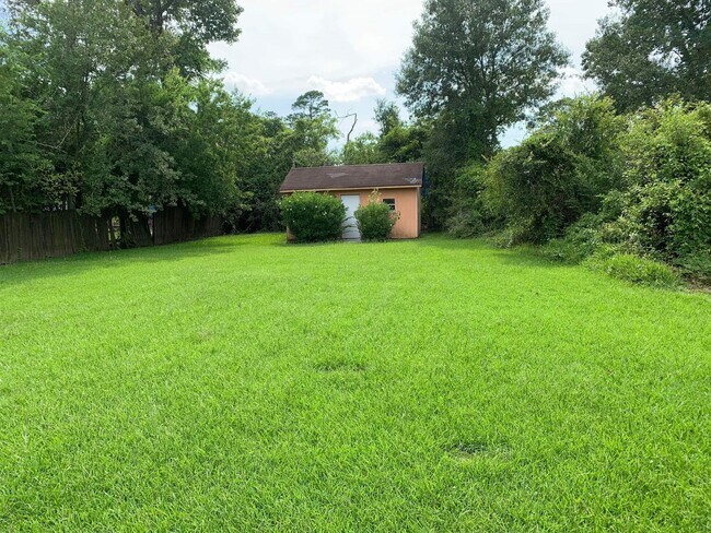 Building Photo - 2017 N 5th St