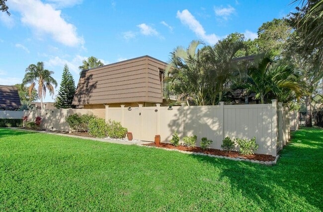 Building Photo - 6906 69th Way
