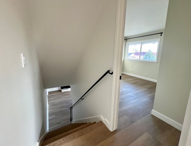 Building Photo - Rare 4 Bedroom pool home available in Cypress