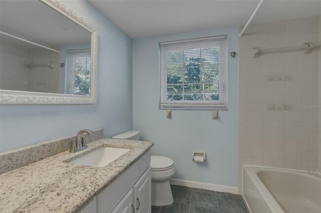 Building Photo - 11178 112th Ave