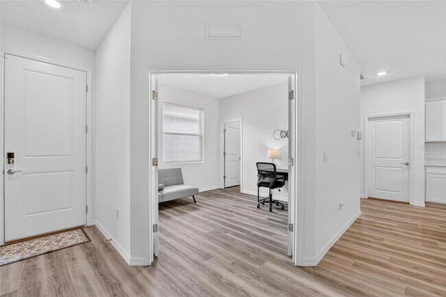 Building Photo - 4027 Westwood Flds Lp