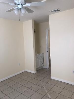 Building Photo - 304 Sherwood Pl