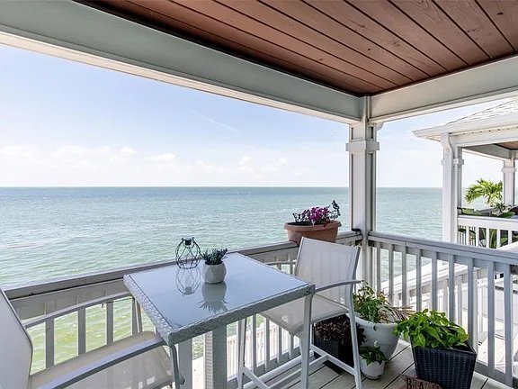 Building Photo - 5118 Coquina Key Dr SE