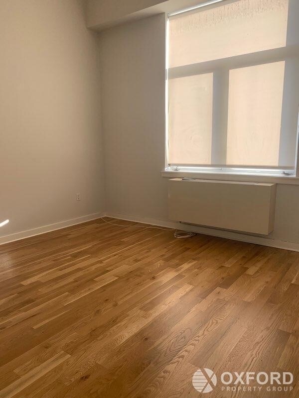 Building Photo - 71-13 60th Lane