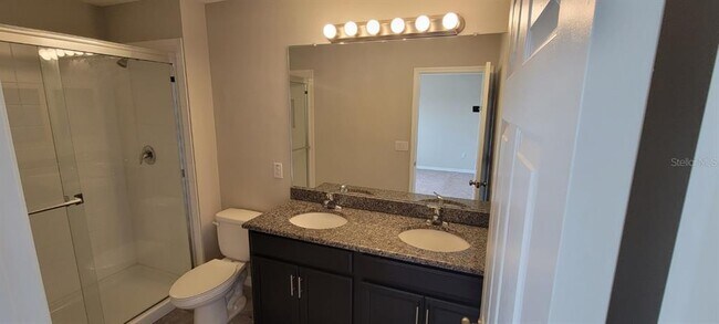 Building Photo - 7025 Grand Elm Dr