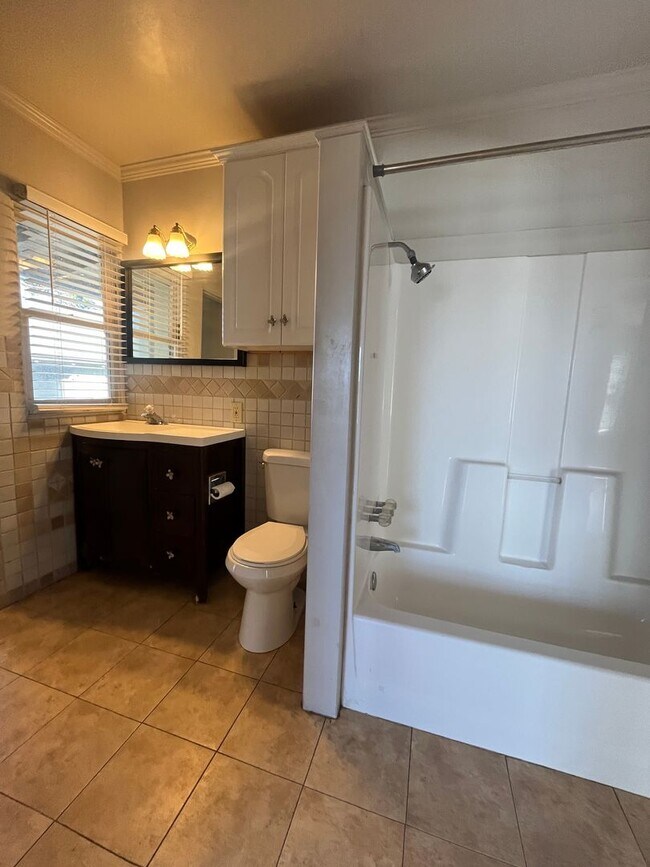 Building Photo - Single-Story 2-Bedroom Home in Calimesa!