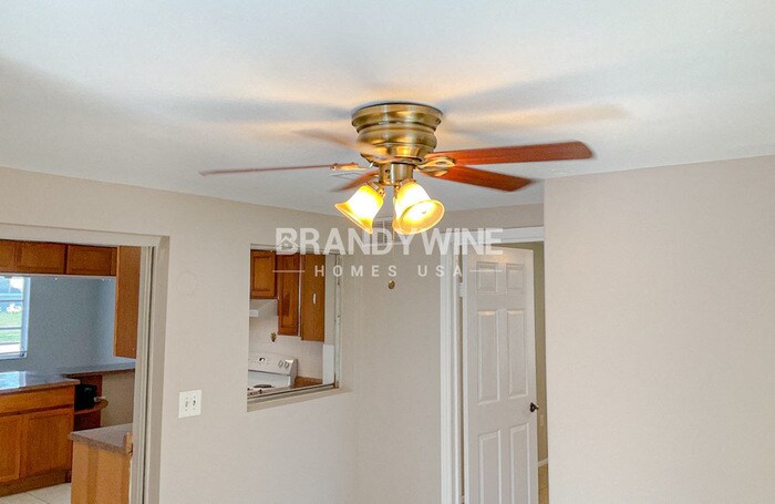 Building Photo - 6219 11th Ave