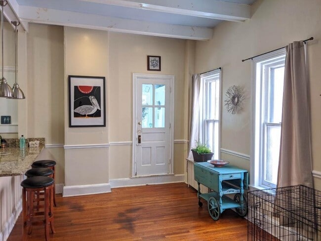 Building Photo - 1210 Delaware Ave