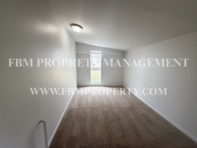 Building Photo - 107 Berrys Chapel Rd