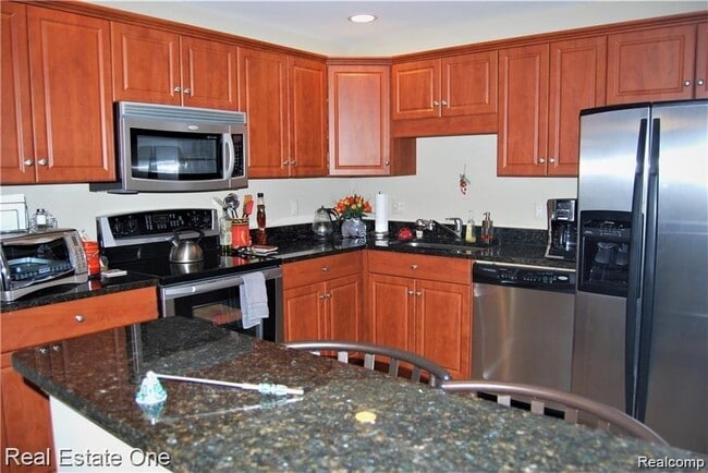 Building Photo - 1113 N Old Woodward Ave