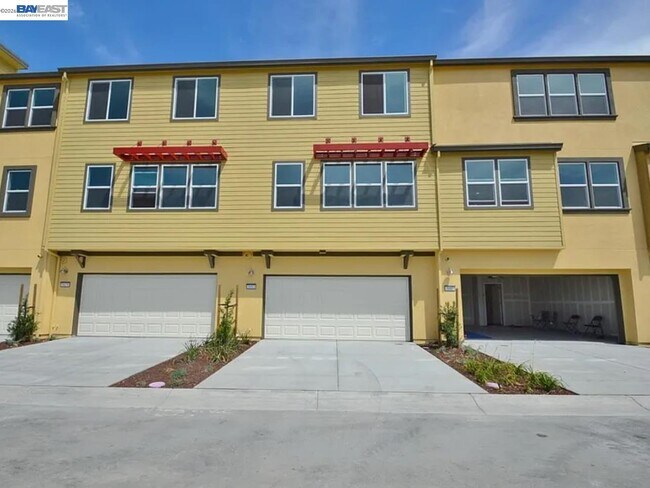 Building Photo - 5683 Melodia Cir