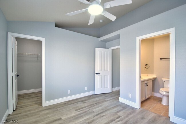 Building Photo - 8401 Tiger Woods Ave