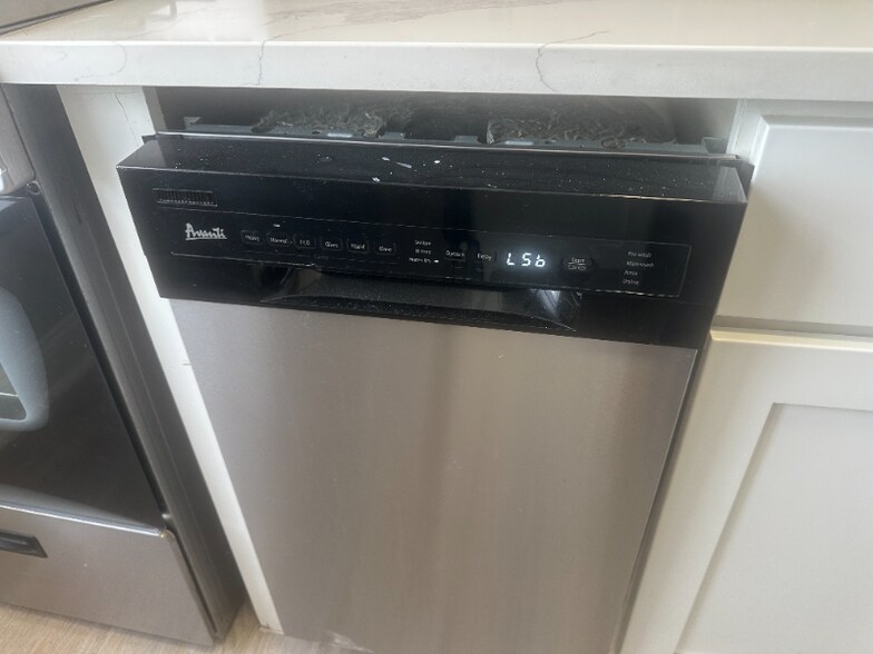 Building Photo - 332 61st St