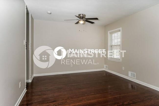 Building Photo - 5204 Ronwood Dr
