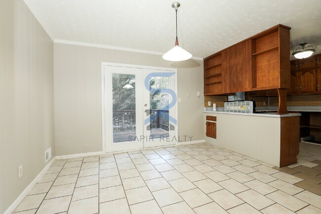 Building Photo - Move in before February 15th and choose your reward: a $250 Amazon Gift Card or a 55" Smart TV!