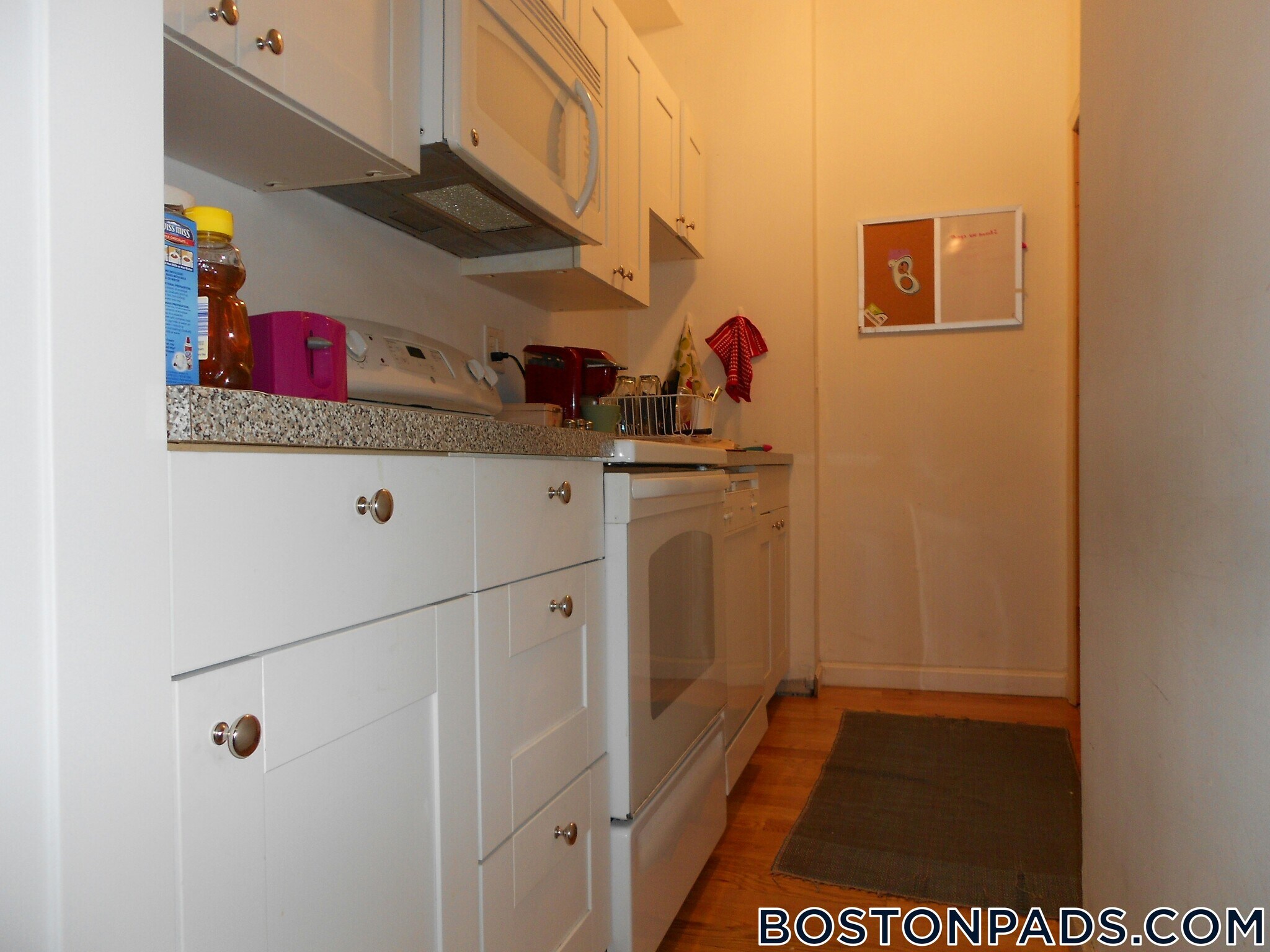 Building Photo - 35 Brookline St