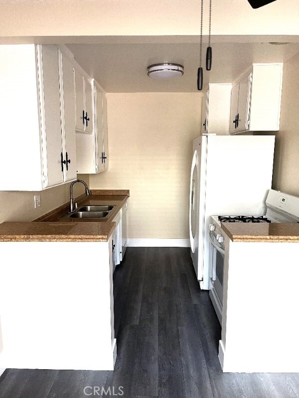 Building Photo - 2115 Placentia Ave