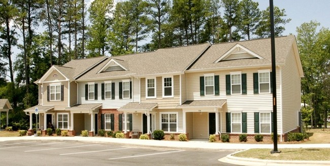 Building Photo - Autumn Trace Apartments