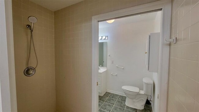 Building Photo - 2800 Hammock Grove Rd