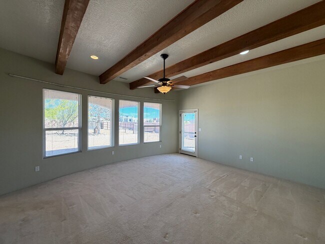 Building Photo - 4 Bedroom Single Story Custom Home Available In Rio Rancho Near Unser Blvd SE & Westside Blvd SE!