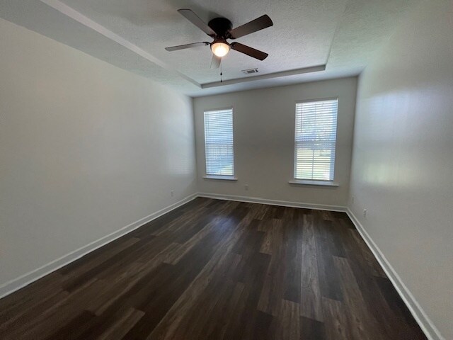 Building Photo - 720 Bancroft Dr