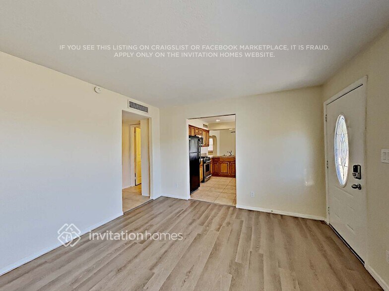 Building Photo - 14844 N 24th Pl