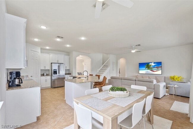 Building Photo - 12730 Aviano Dr