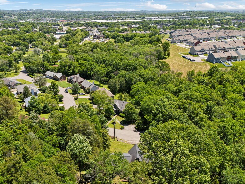 Building Photo - 316 McCoin Dr