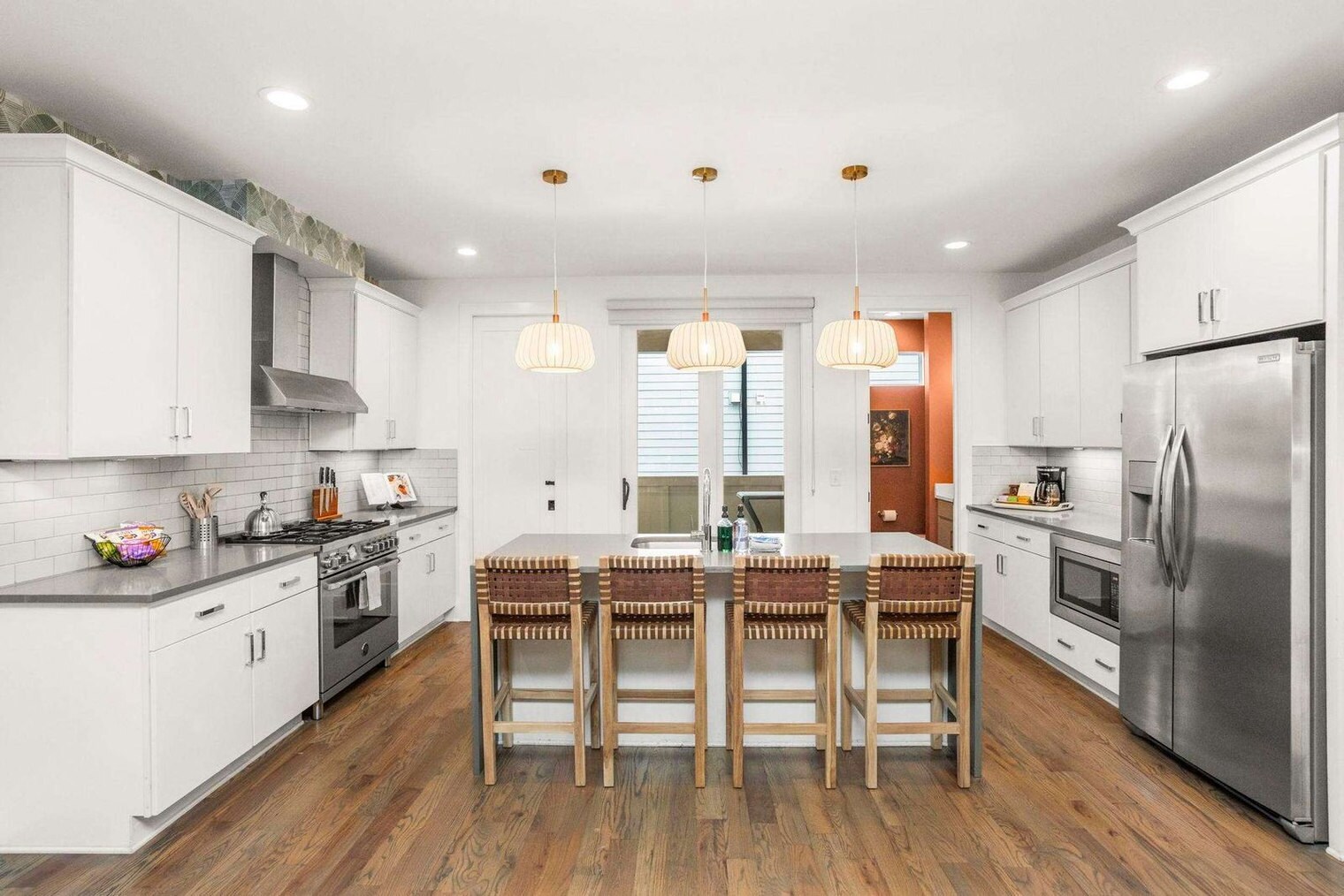 Building Photo - 1712 8th Ave S