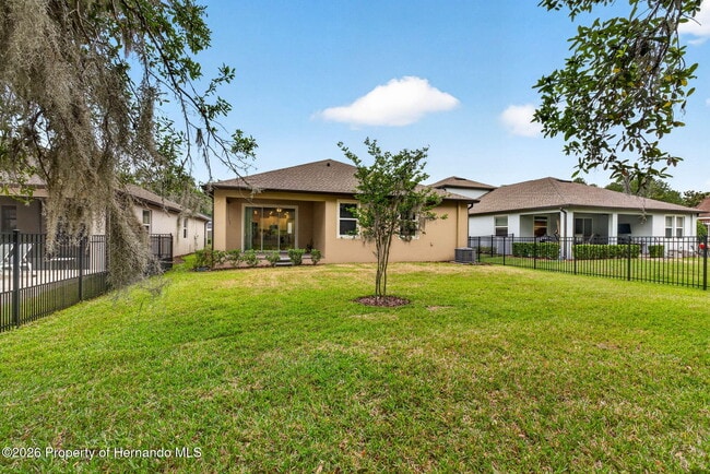 Building Photo - 19462 Forest Garden Ct