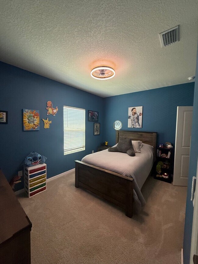 Building Photo - 4 Bedroom/3 Bath two-story home in Arbor Greens