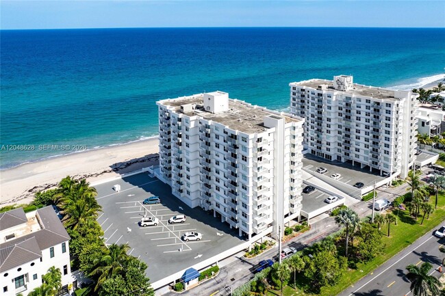 Building Photo - 4505 S Ocean Blvd