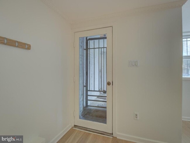 Building Photo - 1751 U St NW