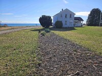 Building Photo - 5815 Lakeshore Dr