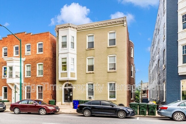 Building Photo - 306 N Potomac St