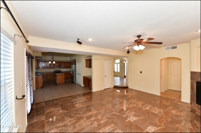 Building Photo - 14157 Robert Ituarte Dr